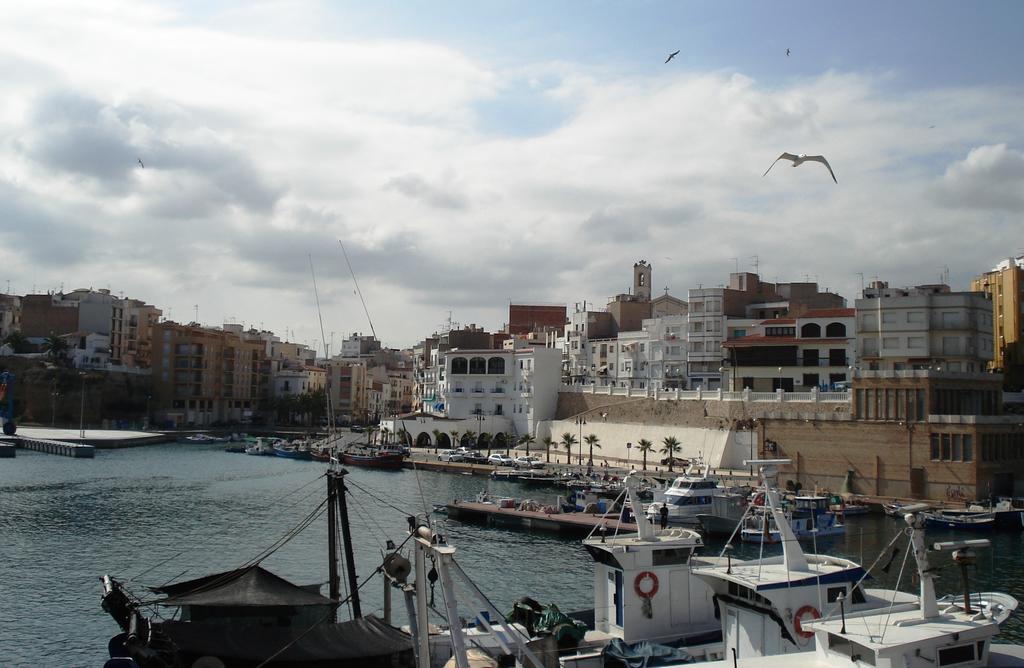 Del Port *